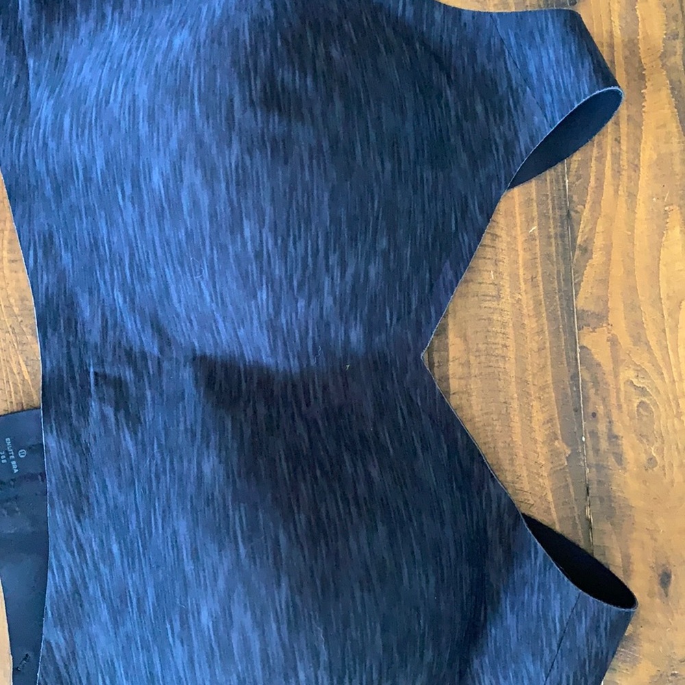 lululemon enlite bra 36 E